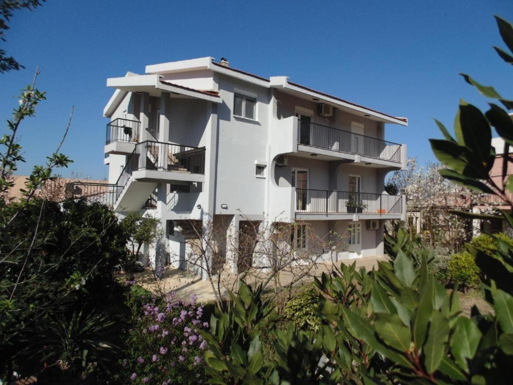 Apartments Macaso بار المظهر الخارجي الصورة
