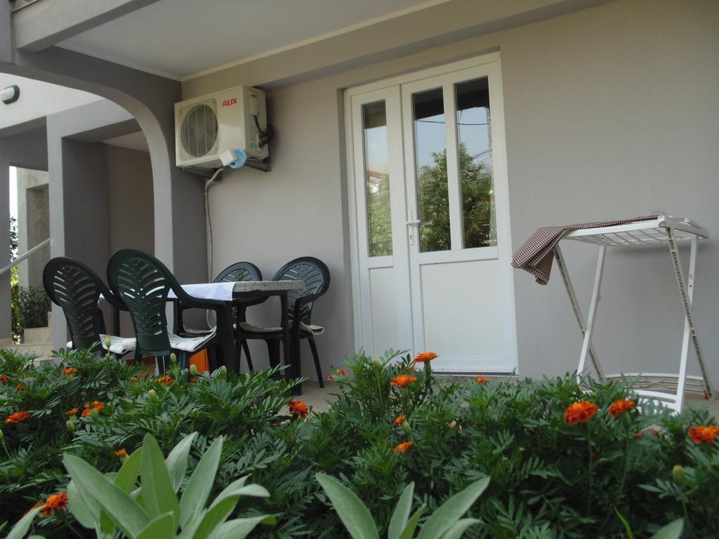 Apartments Macaso بار المظهر الخارجي الصورة