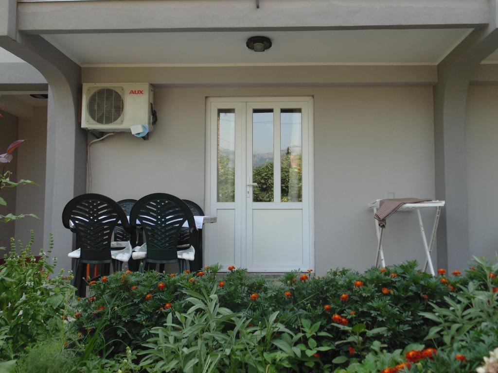 Apartments Macaso بار المظهر الخارجي الصورة
